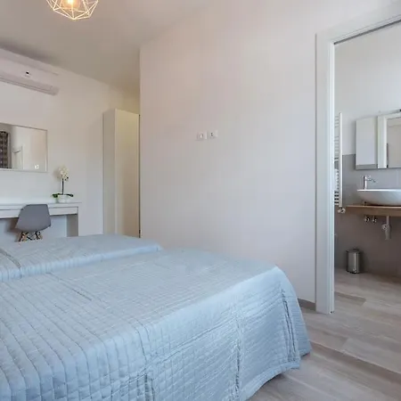 Apartment Bo 40 Self Check-in - Fiera-tecnopolo Bologna
